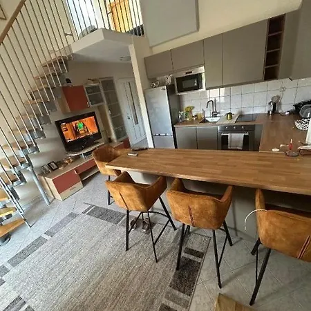 Lejlighed 90qm Flat In Ciovo