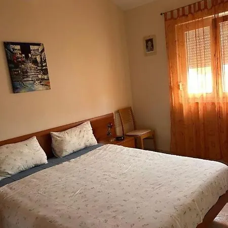 90qm Flat In Ciovo טרוגיר